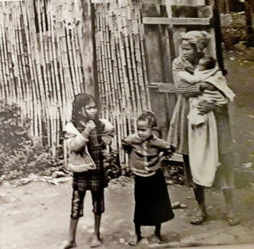 Mère et ses enfants